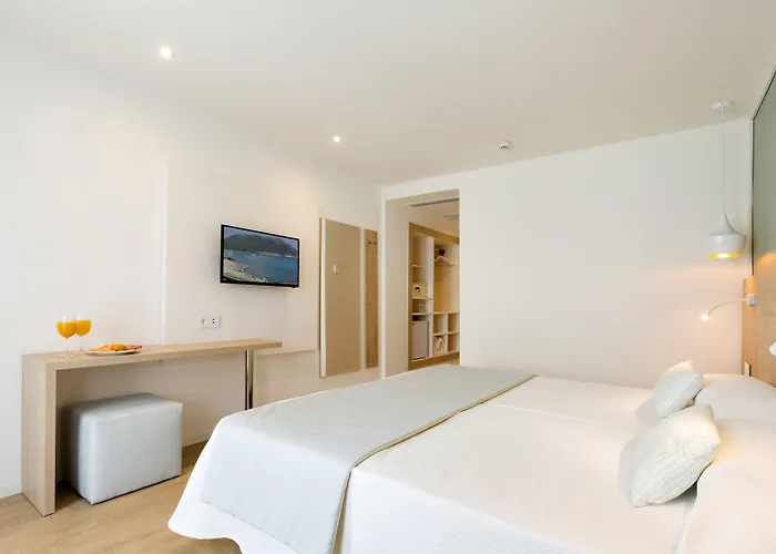 Hsm Regana - Adults Only