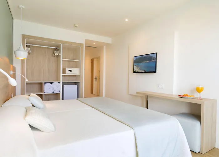 Hsm Regana - Adults Only